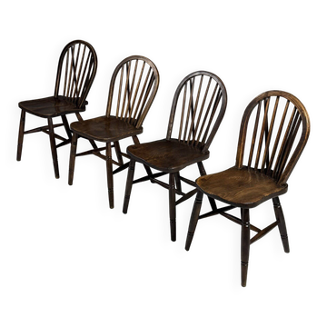 Set of 4 Windsor dining chairs