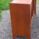 Enfilade vintage en chêne doré portes coulissantes pieds compas 1950