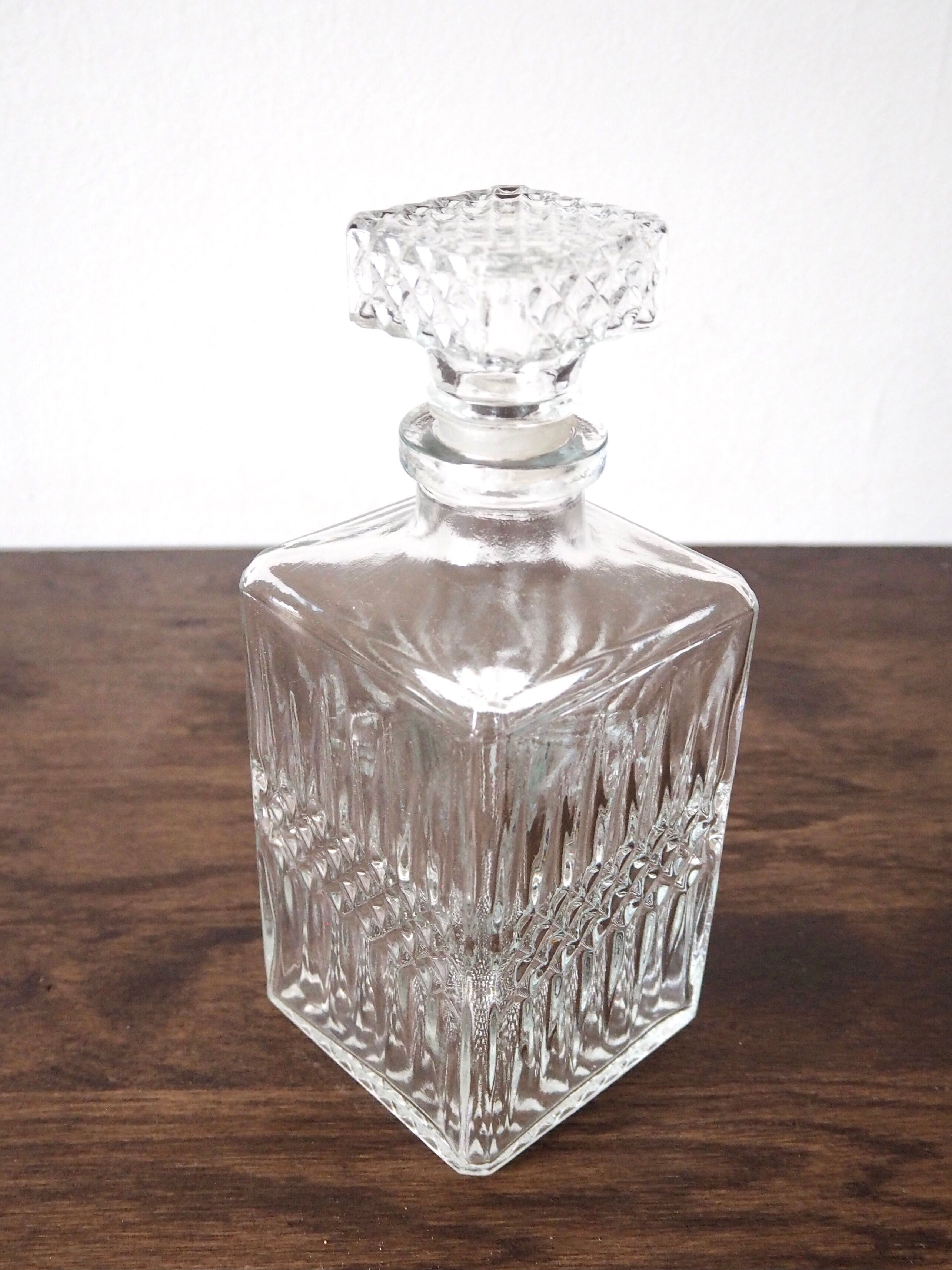 Carafe à whisky en verre taillé