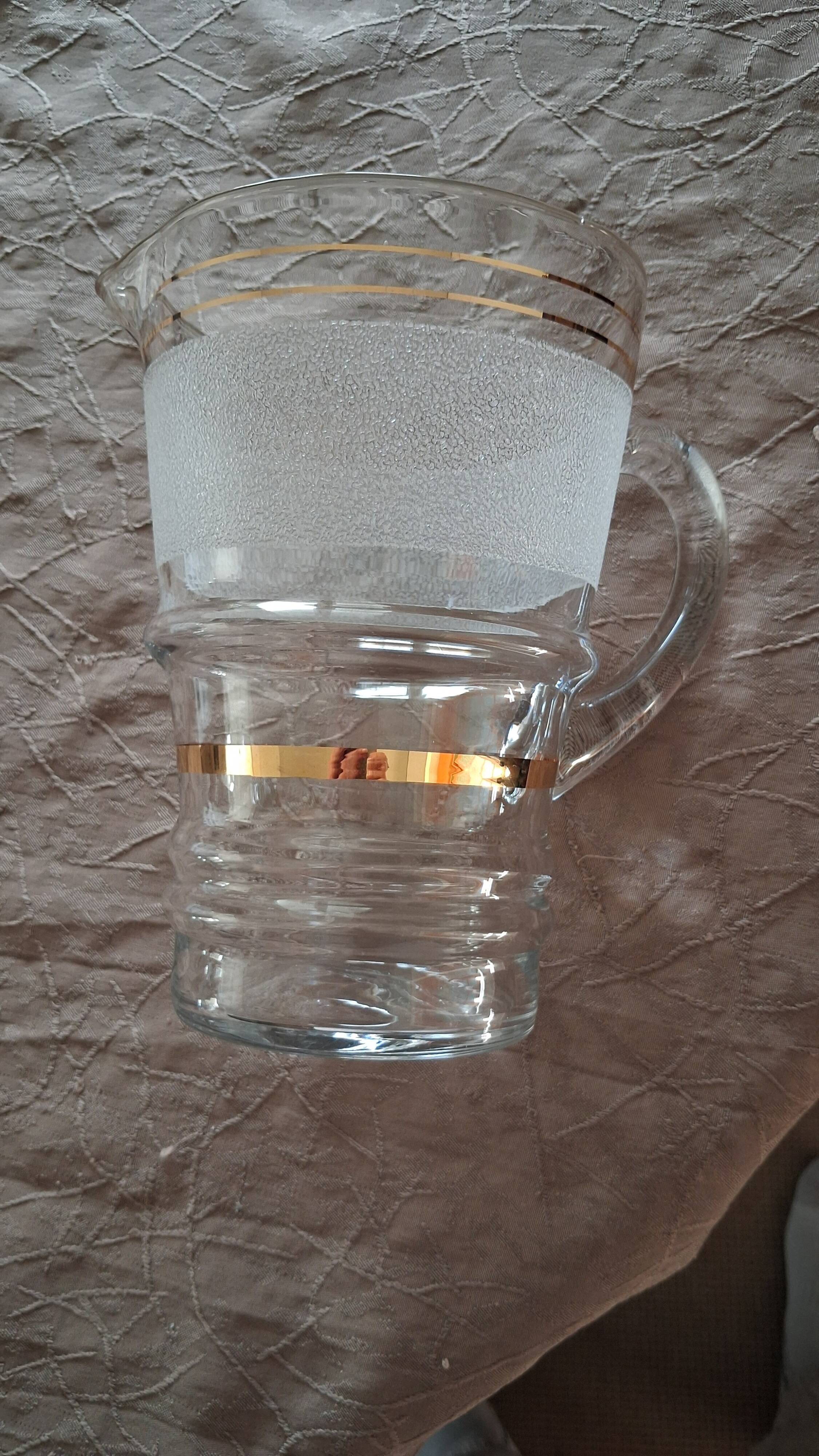 jug and glasses from the 1950s, frosted glasses