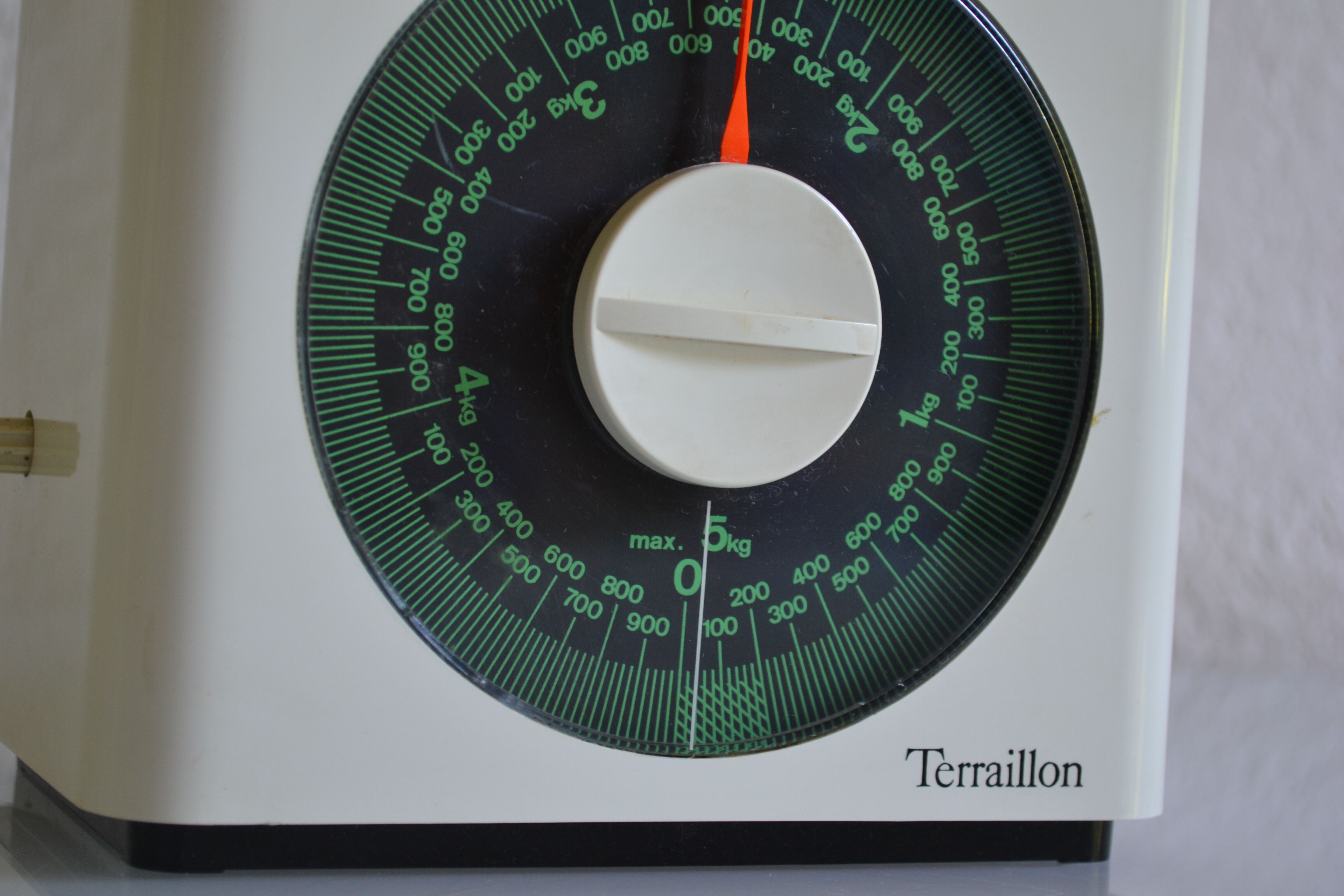 balance de cuisine Terraillon Retro Deco Noir 5 kg 1 L