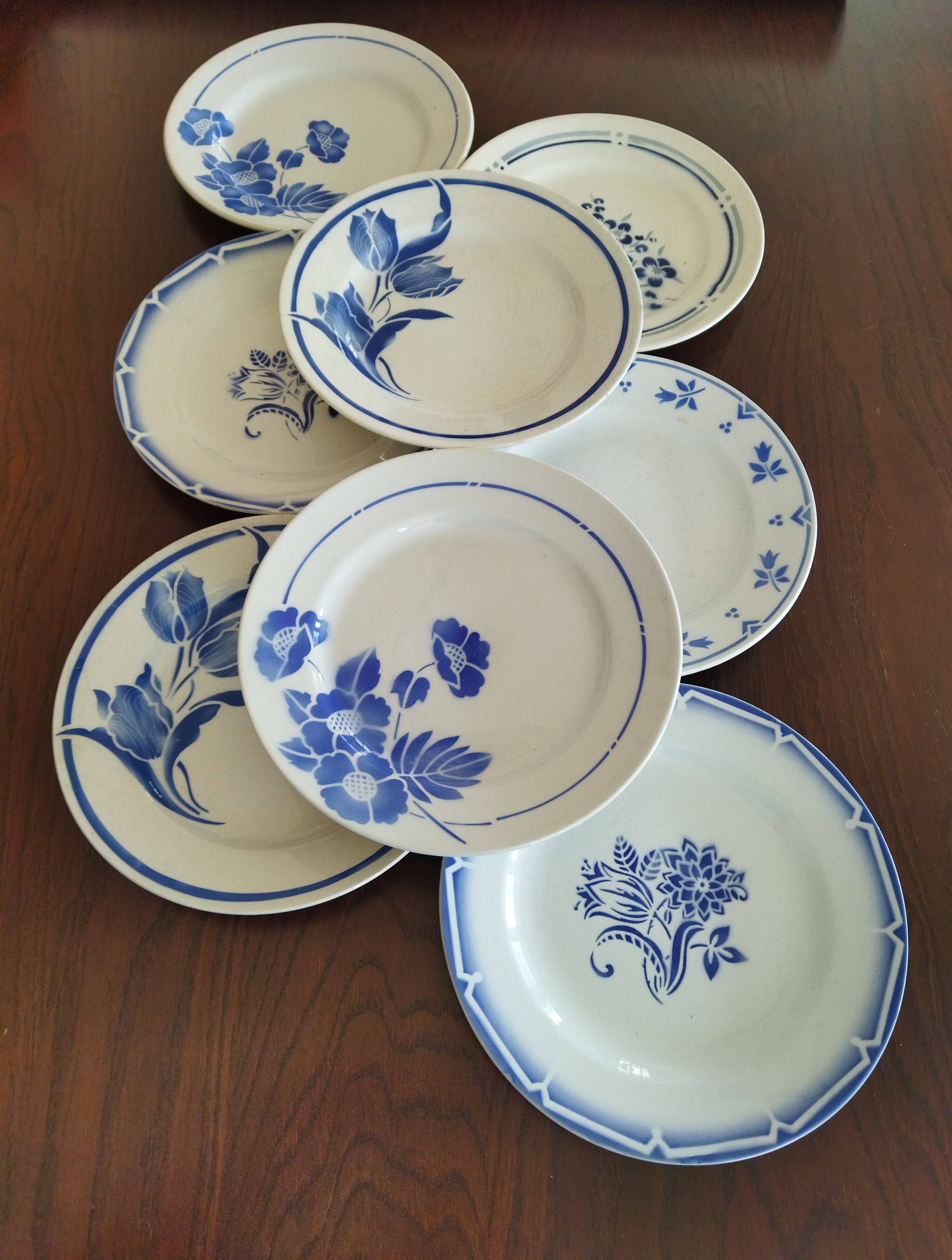 8 French earthenware dinner plates (Gien Sarreguemines Digoin Moulin des Loups Orchies)