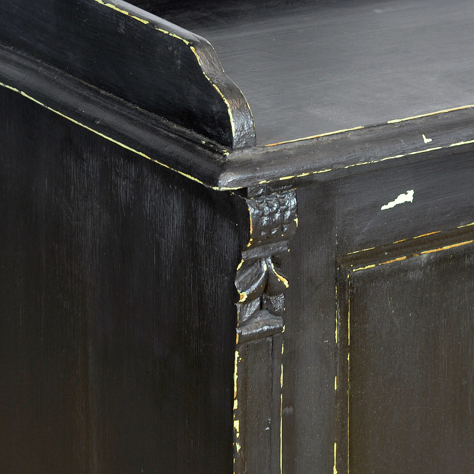Armoire en pin, vers 1900