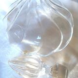 Twisted pattern crystal carafe