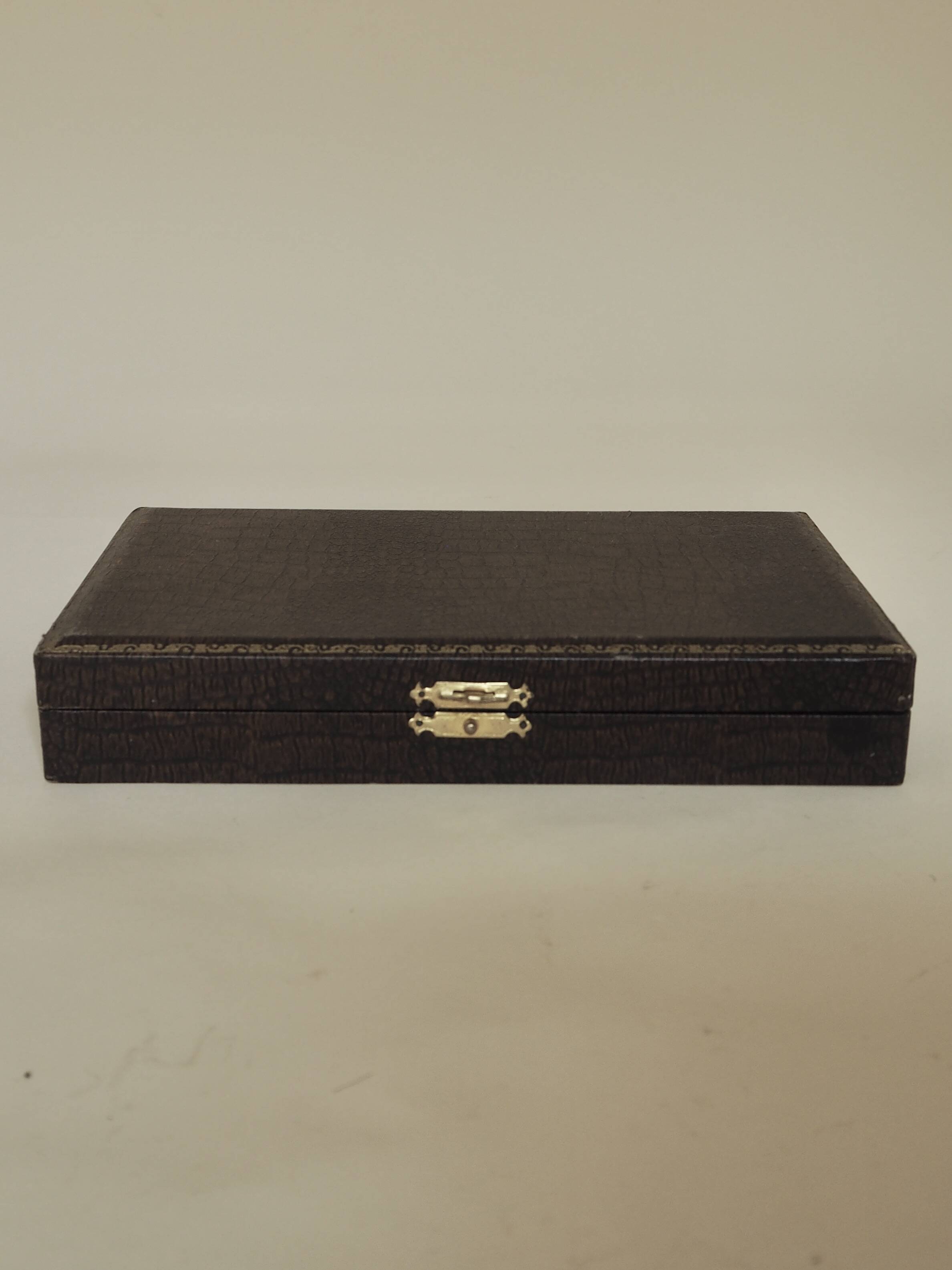 Set of 12 dessert knives Apollonox