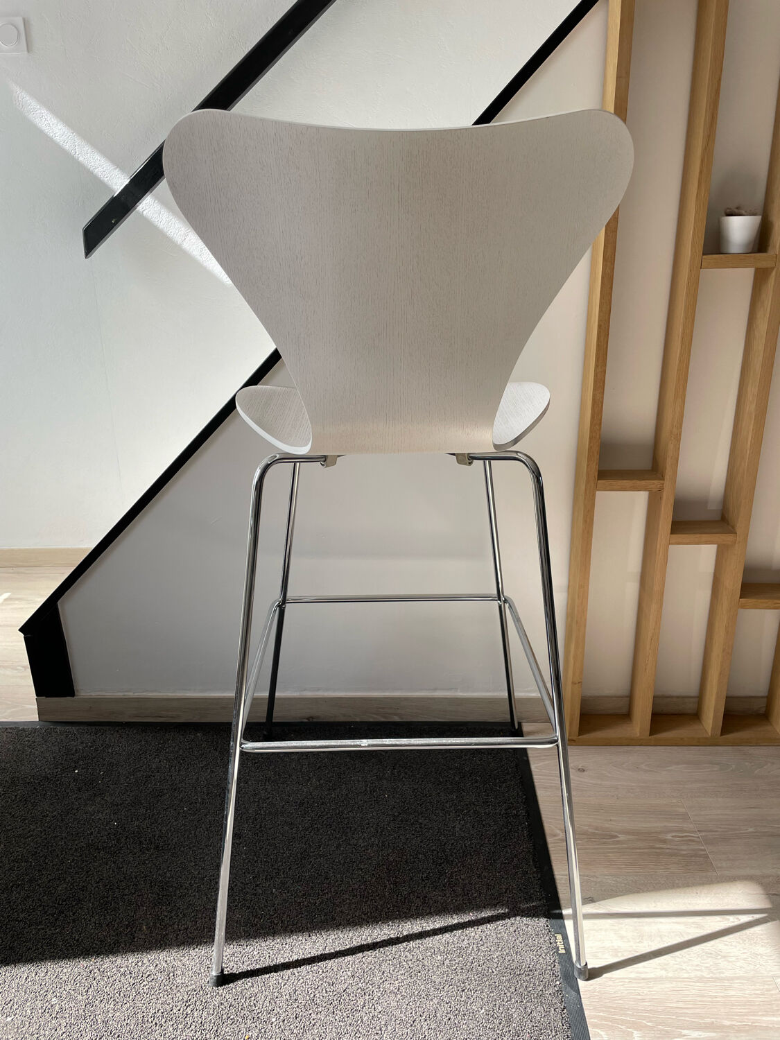 High chair design Arne Jacobsen, edition Fritz hansen