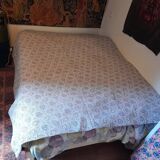 Couvre lit molletonné