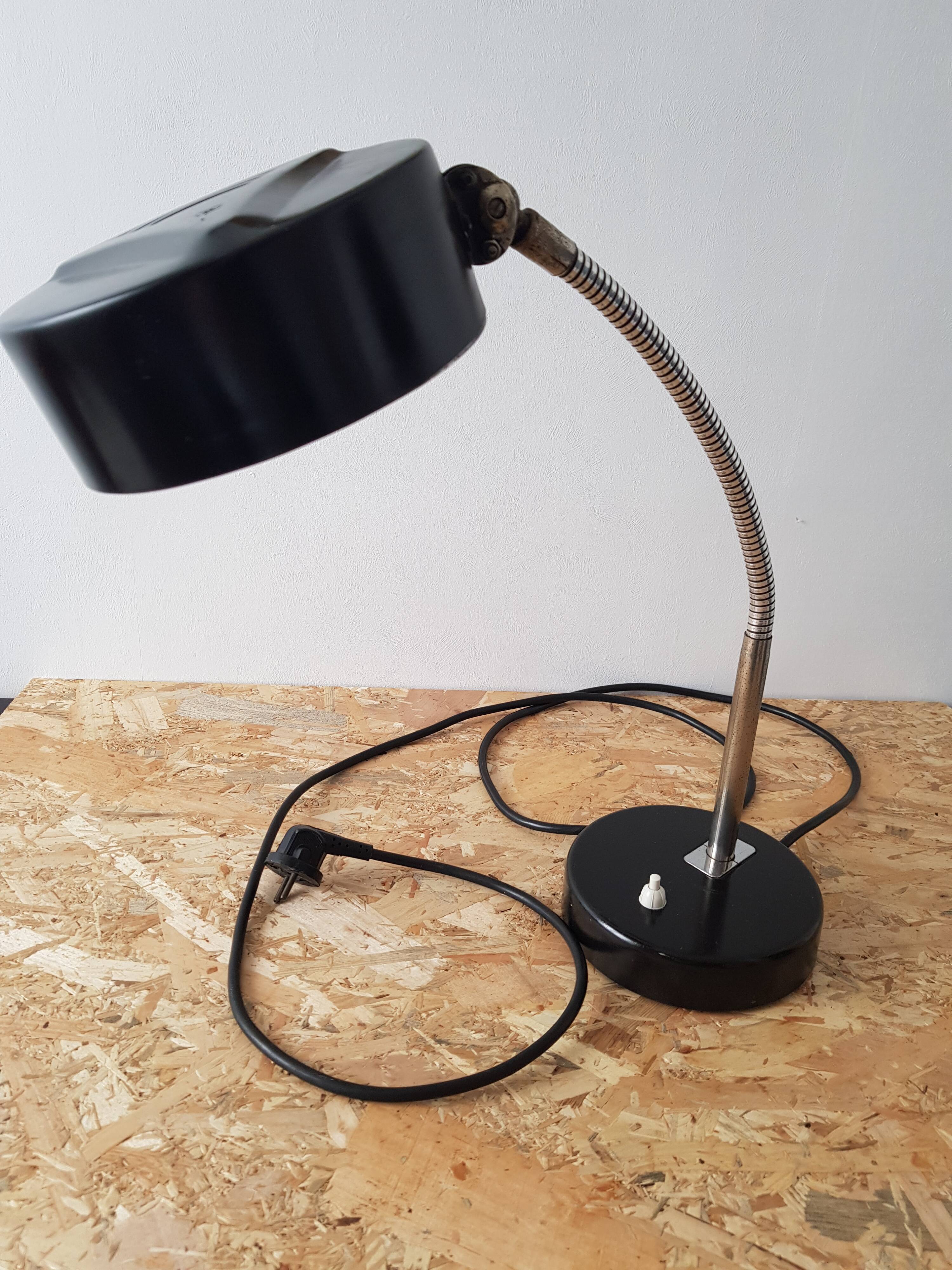 DLG Jumo desk lamp