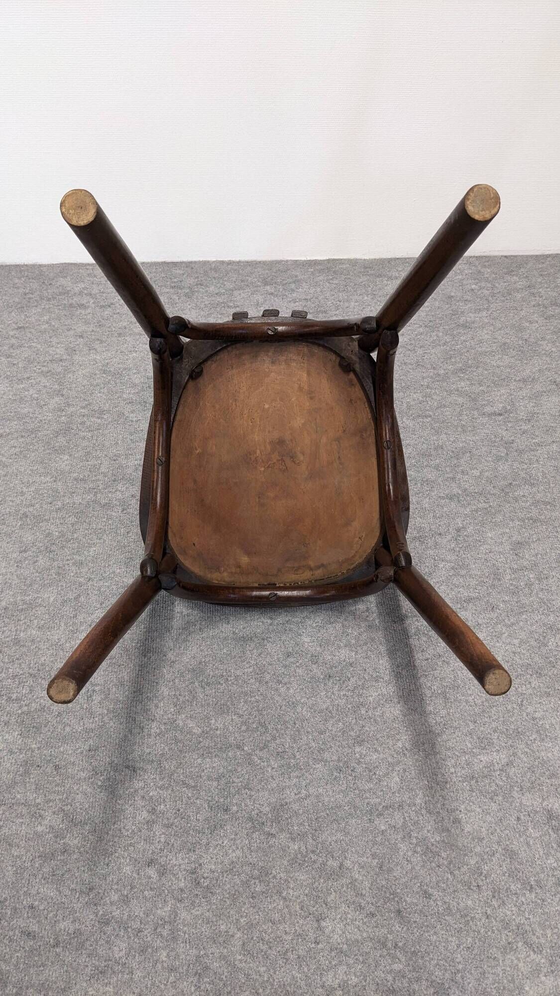 Set of 4 Baumann bistro chairs in bent beech, France circa 1930.