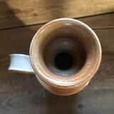 Sandstone pitcher stamped Mongolfier Durtal. Color: gradient of beiges