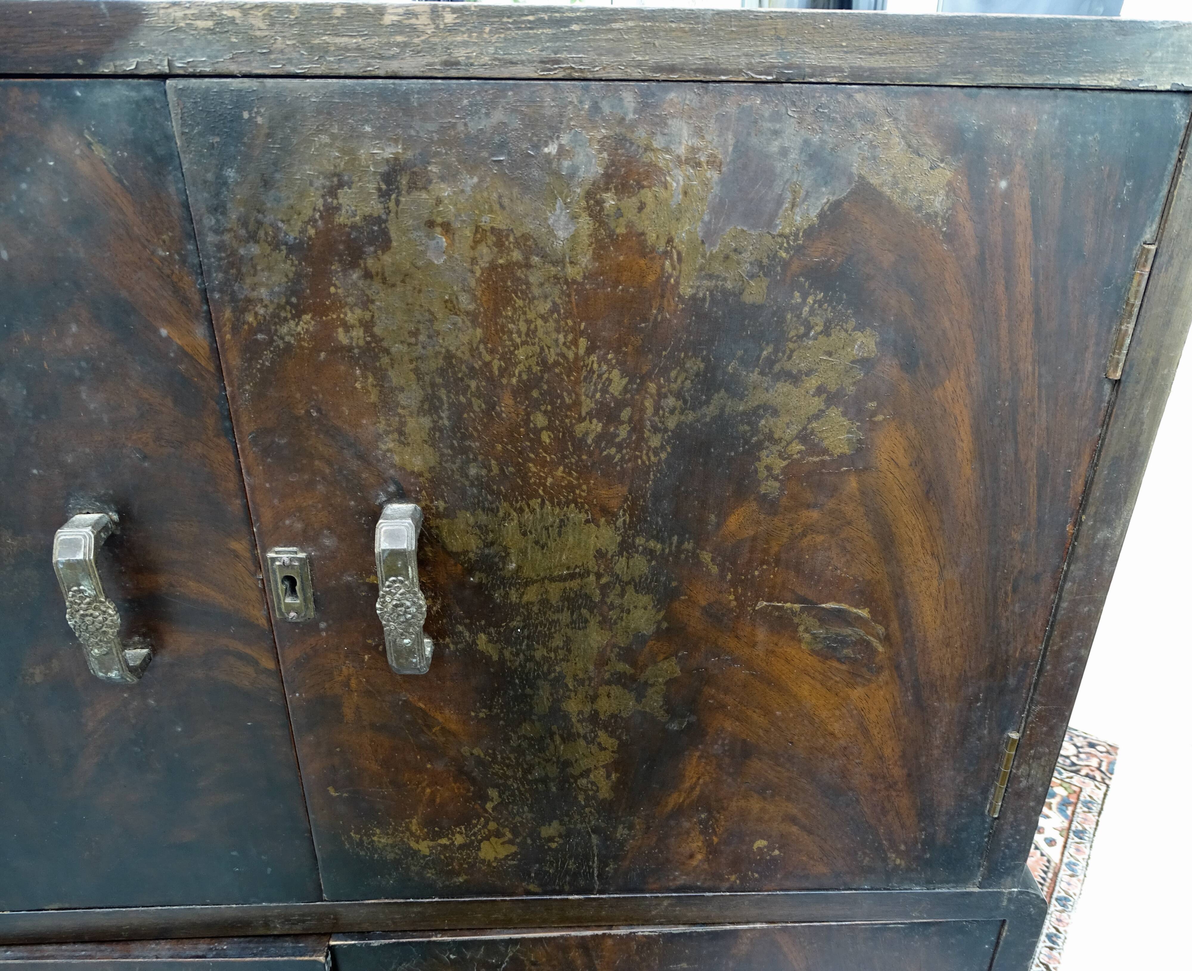 Meuble bar art nouveau