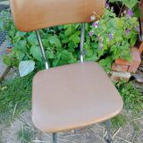 Nice set of vintage chairs and stool
