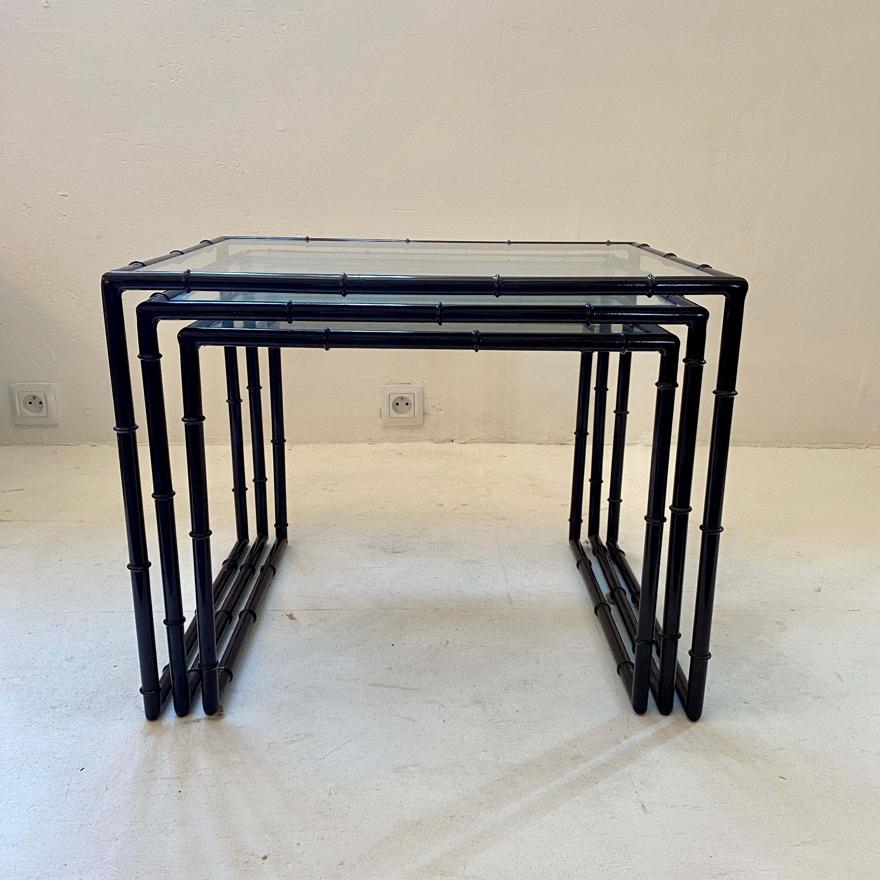 Trundle table 1970 metal bamboo way