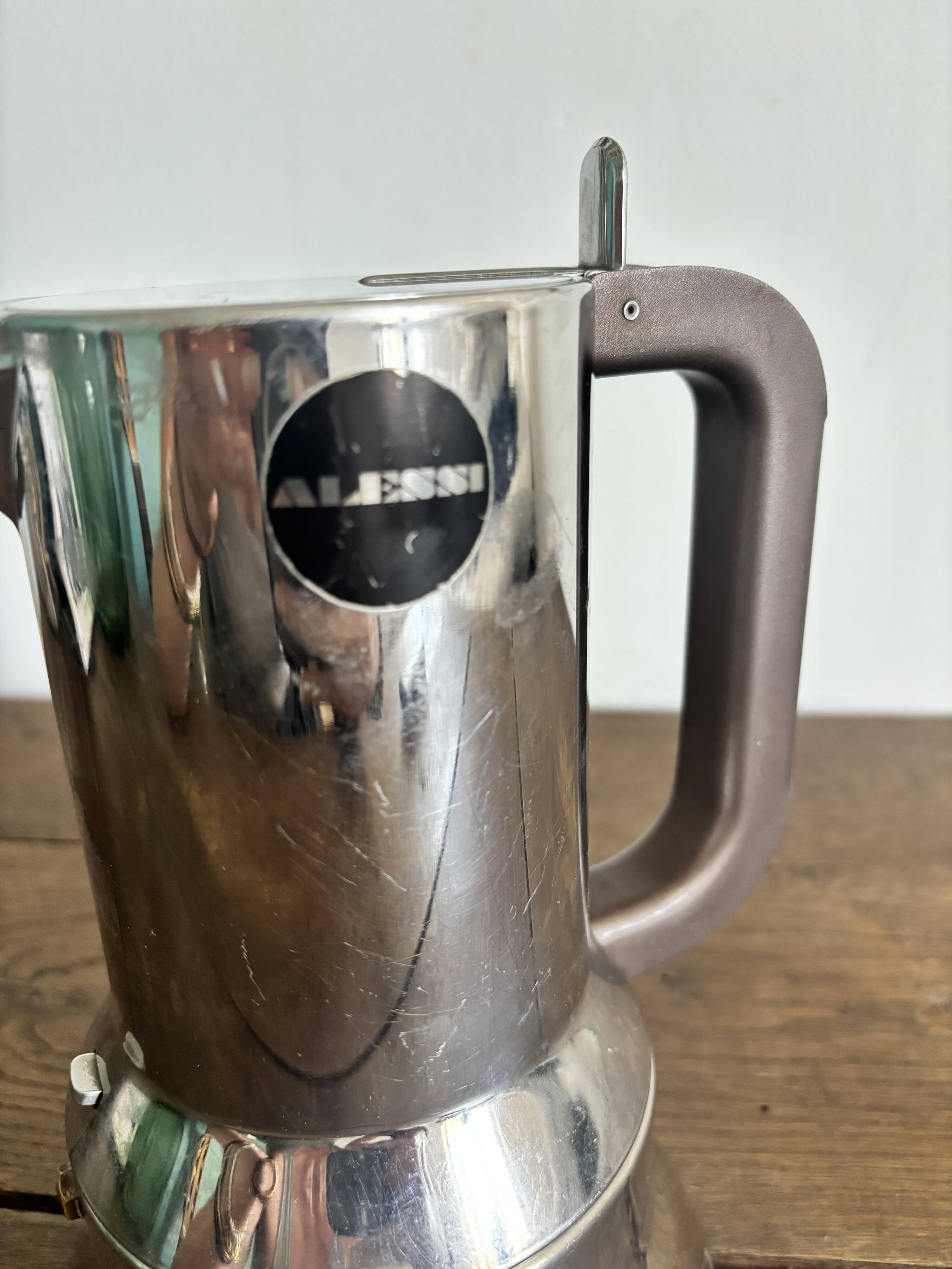 Alessi 9090 Italian coffee maker - Richard Sapper (6 cups) - Induction.