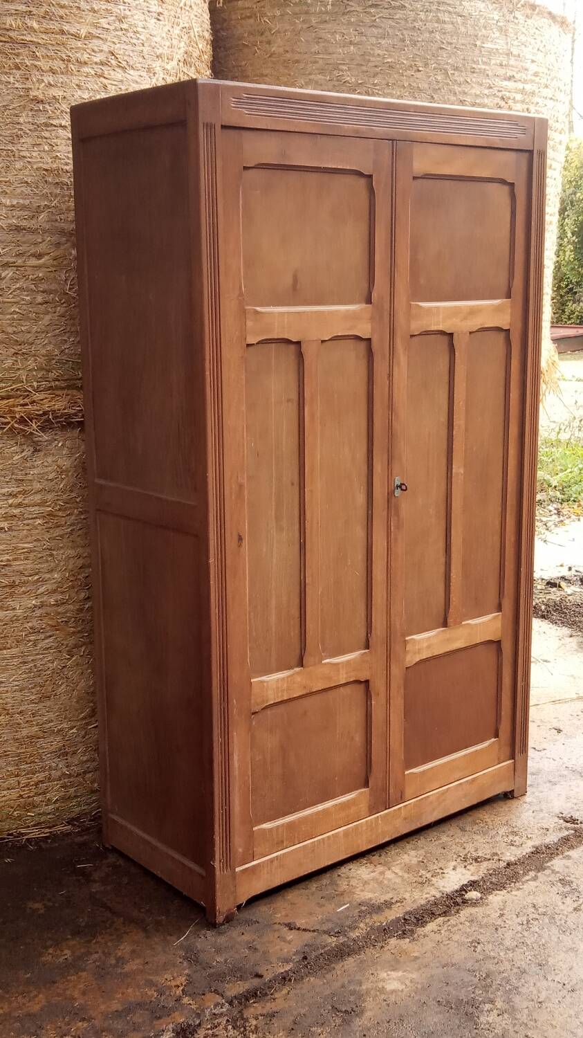 Wardrobe, Parisian wardrobe