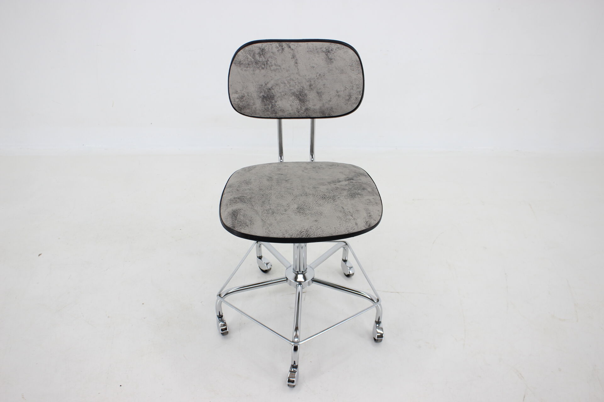 1970s Office Chair in Leather, Germany