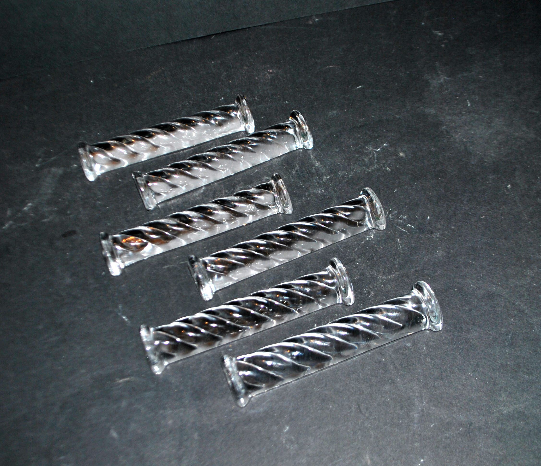 Set of 6 designer knife rests in twisted molded glass - vintage tableware