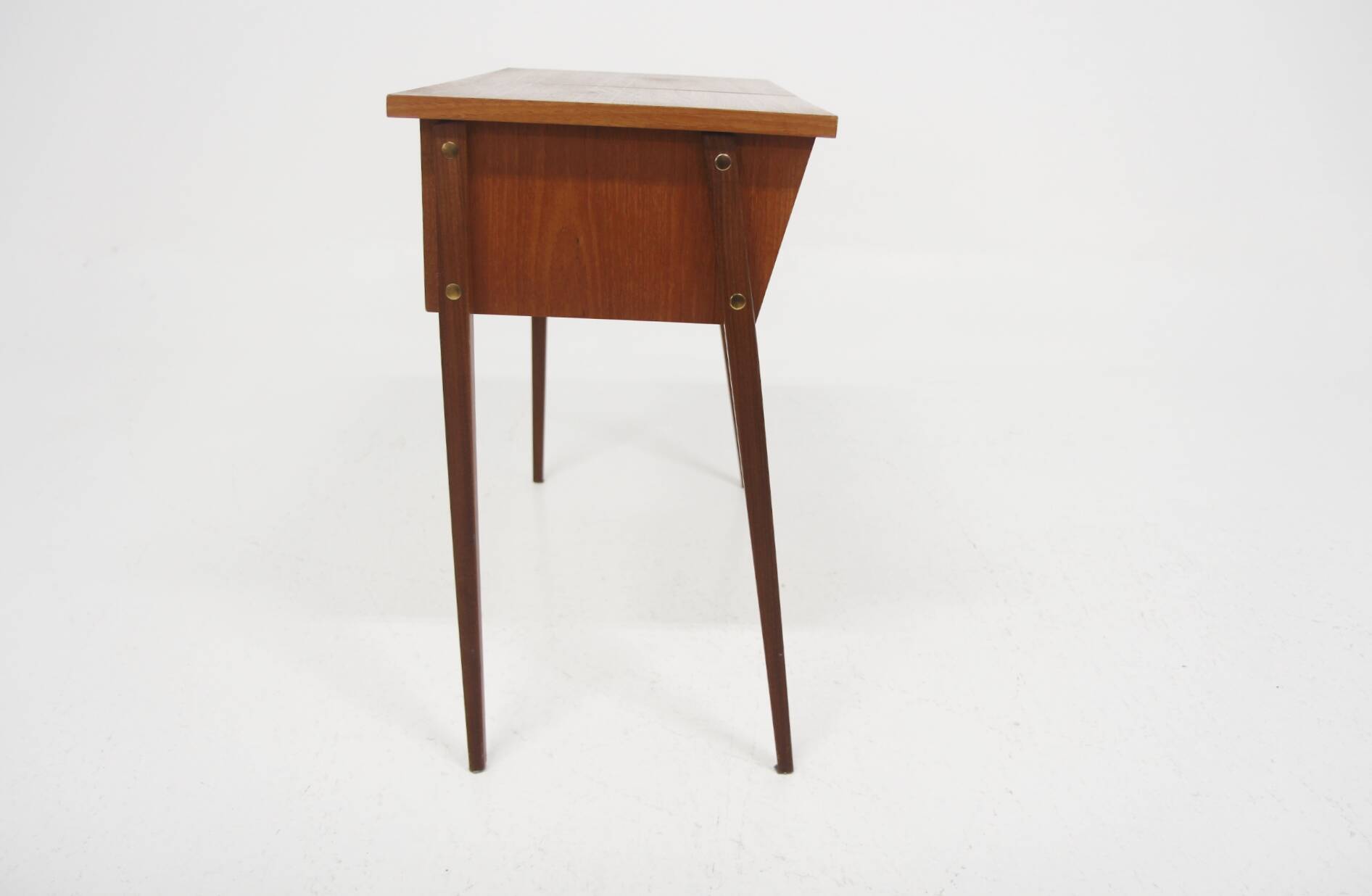 Coiffeuse scandinave en teck "Model 6750", Glas & Trä, Suède, 1960
