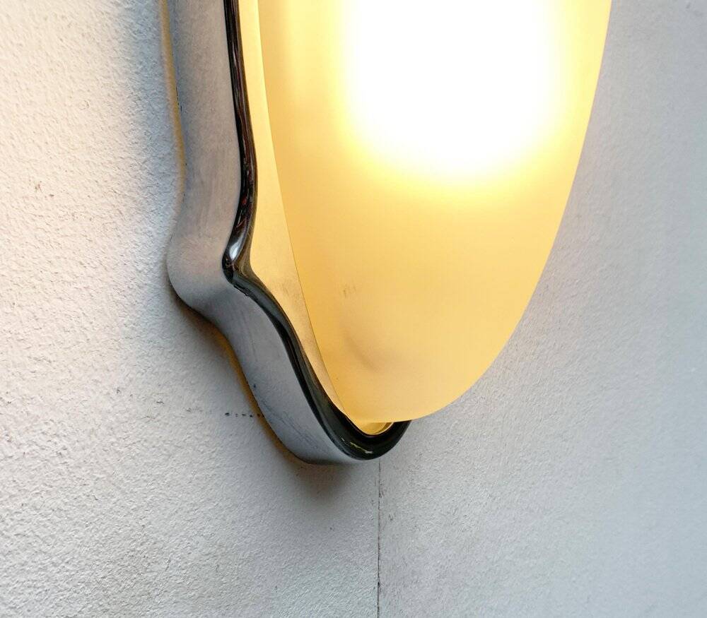 Postmodern Italian wall lamp for indoor and outdoor use, Geco 1 by Luciano Pagani and Angelo Perversi for Arteluce, 1990s.