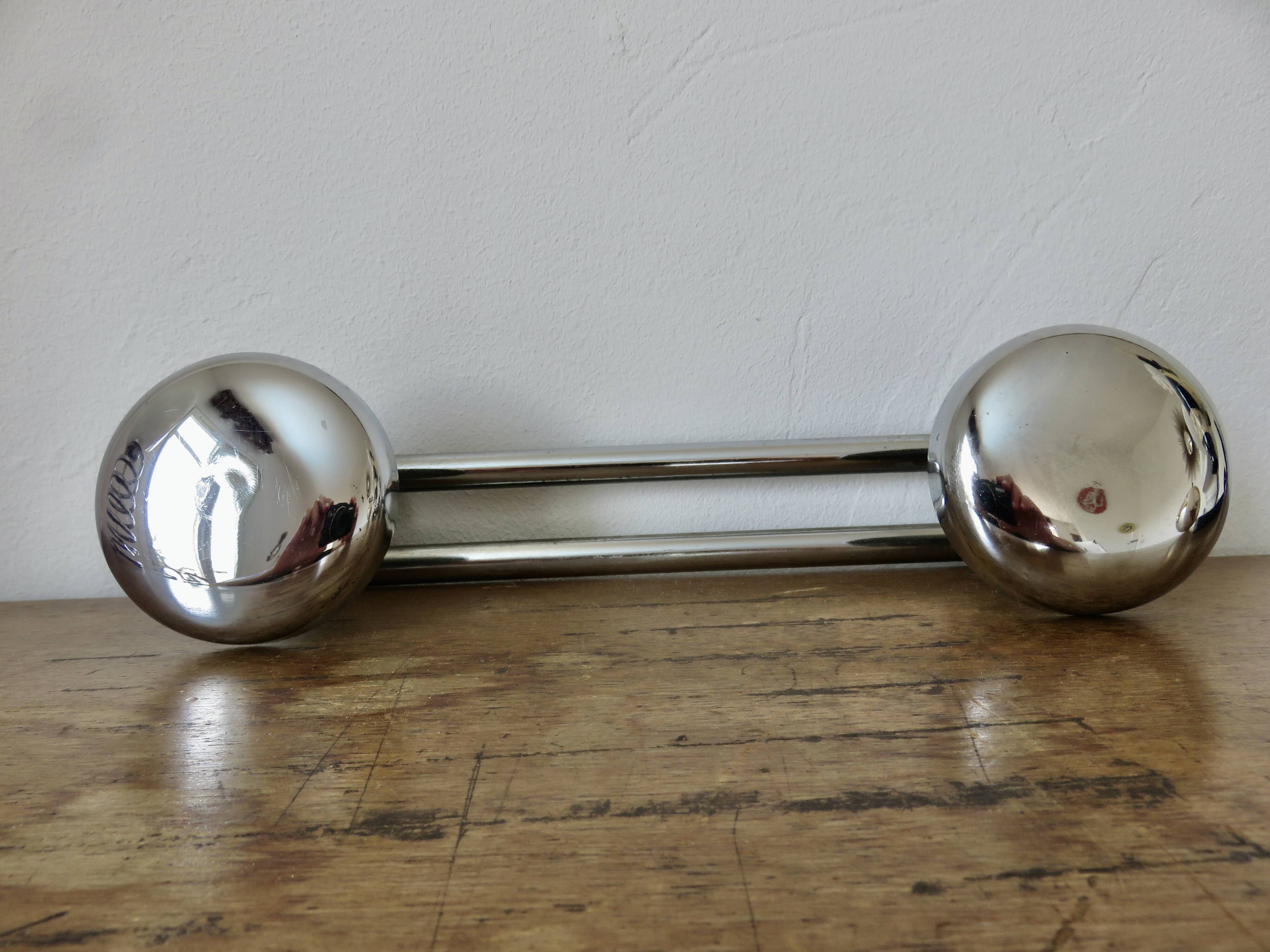 Porte manteau en métal chromé années 70