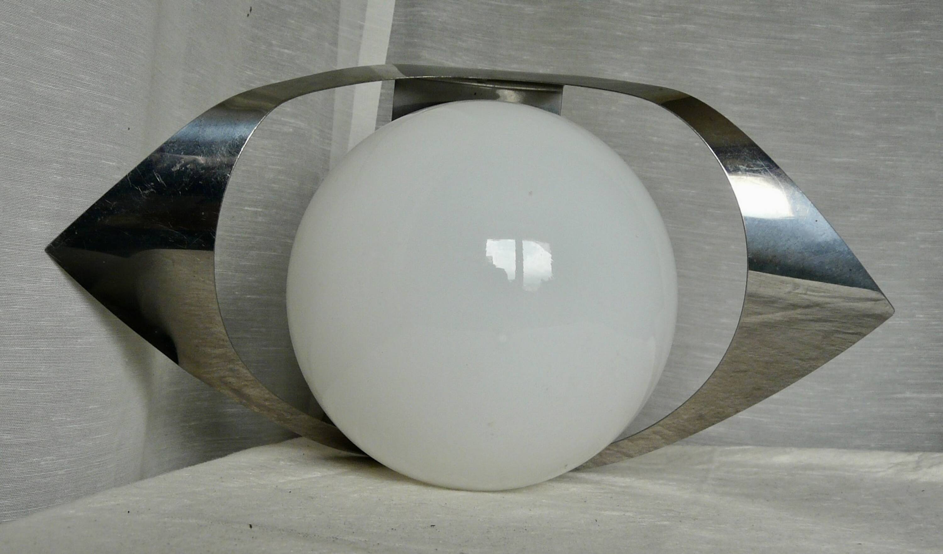 1970s aluminum eye-shaped design wall light
