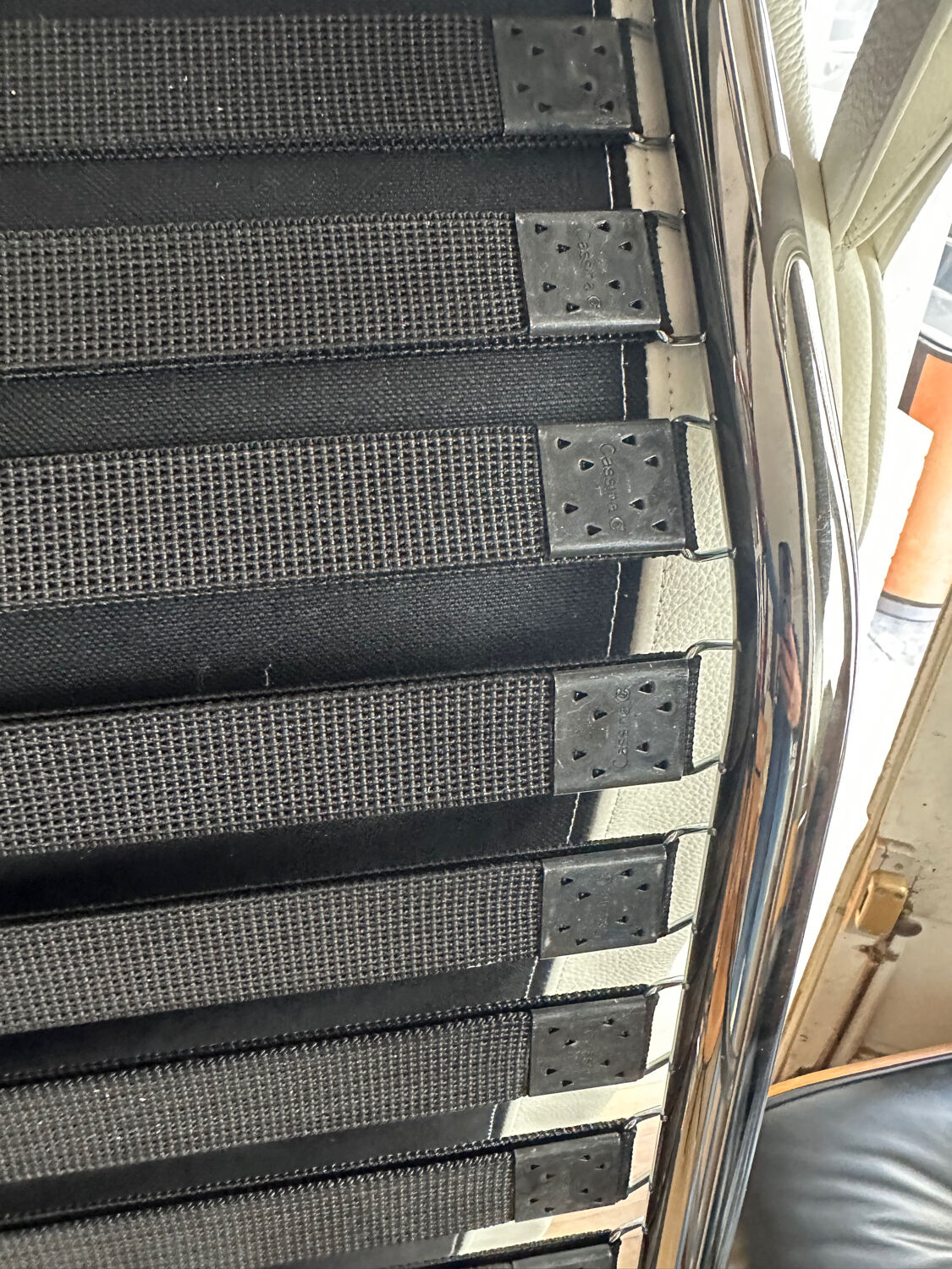 Chaise longue LC4 édition Cassina état proche du neuf