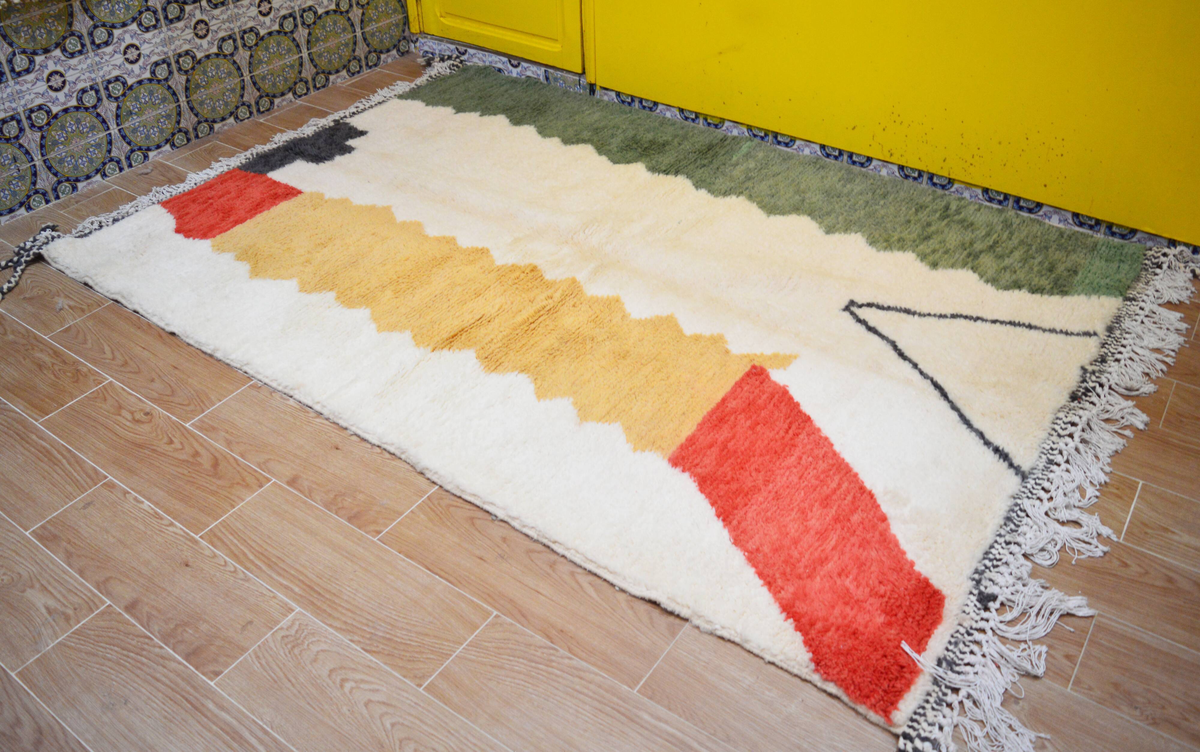 Tapis berbère abstrait 250 x 170 cm