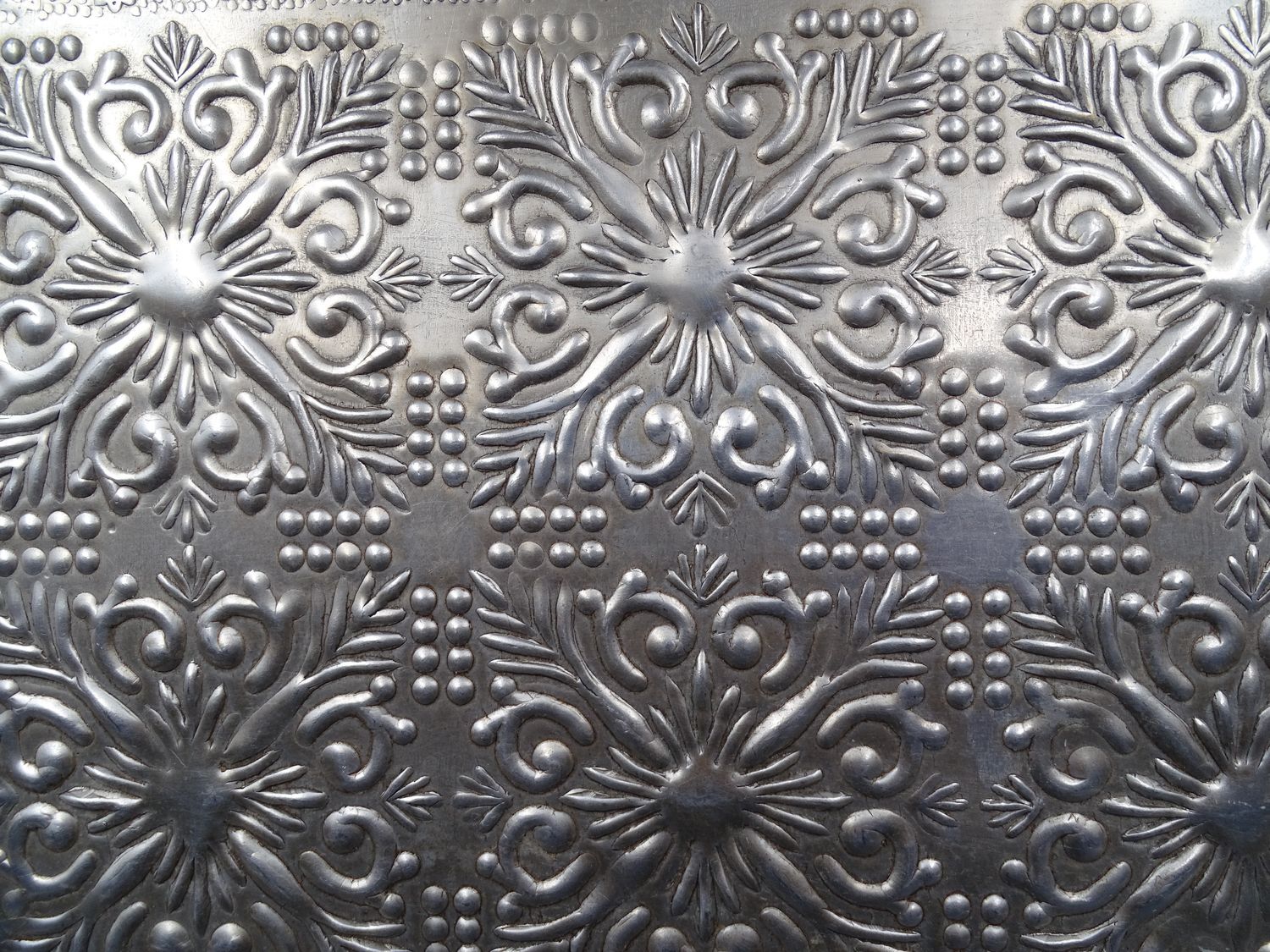 Large flat bottom or aluminum flat rest - Repulsed décor