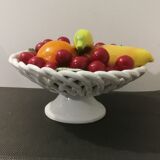 Ancienne coupe de fruits en Barbotine trompe l'œil.