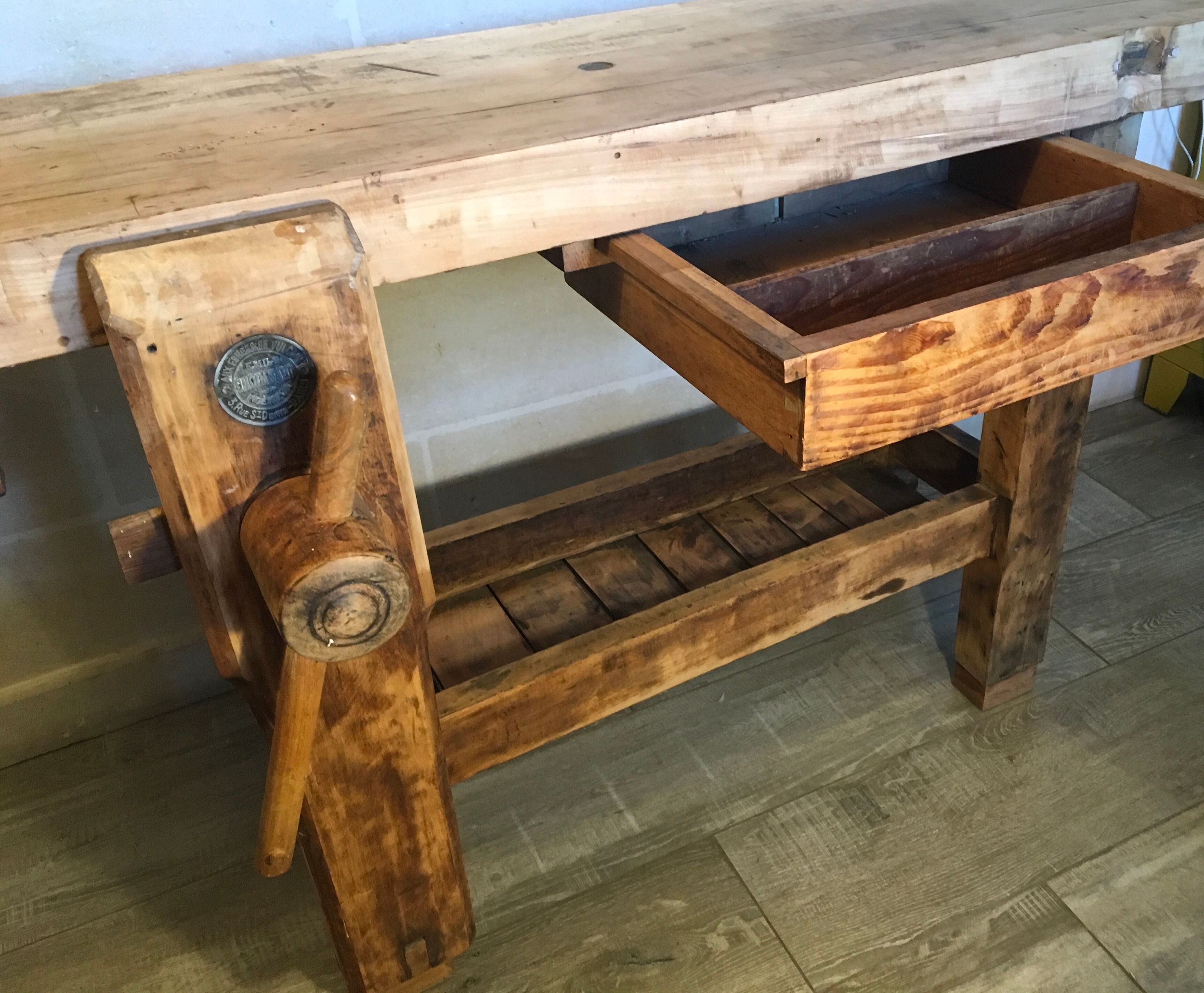 Former Emile Chouarnard workbench