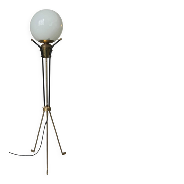 Vintage Italian Brass Floor Lamp in the style of Stilnovo, three legs, opaline