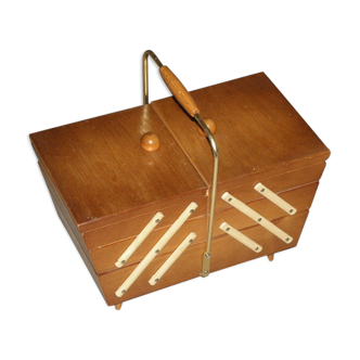 Boîte de rangement à couture