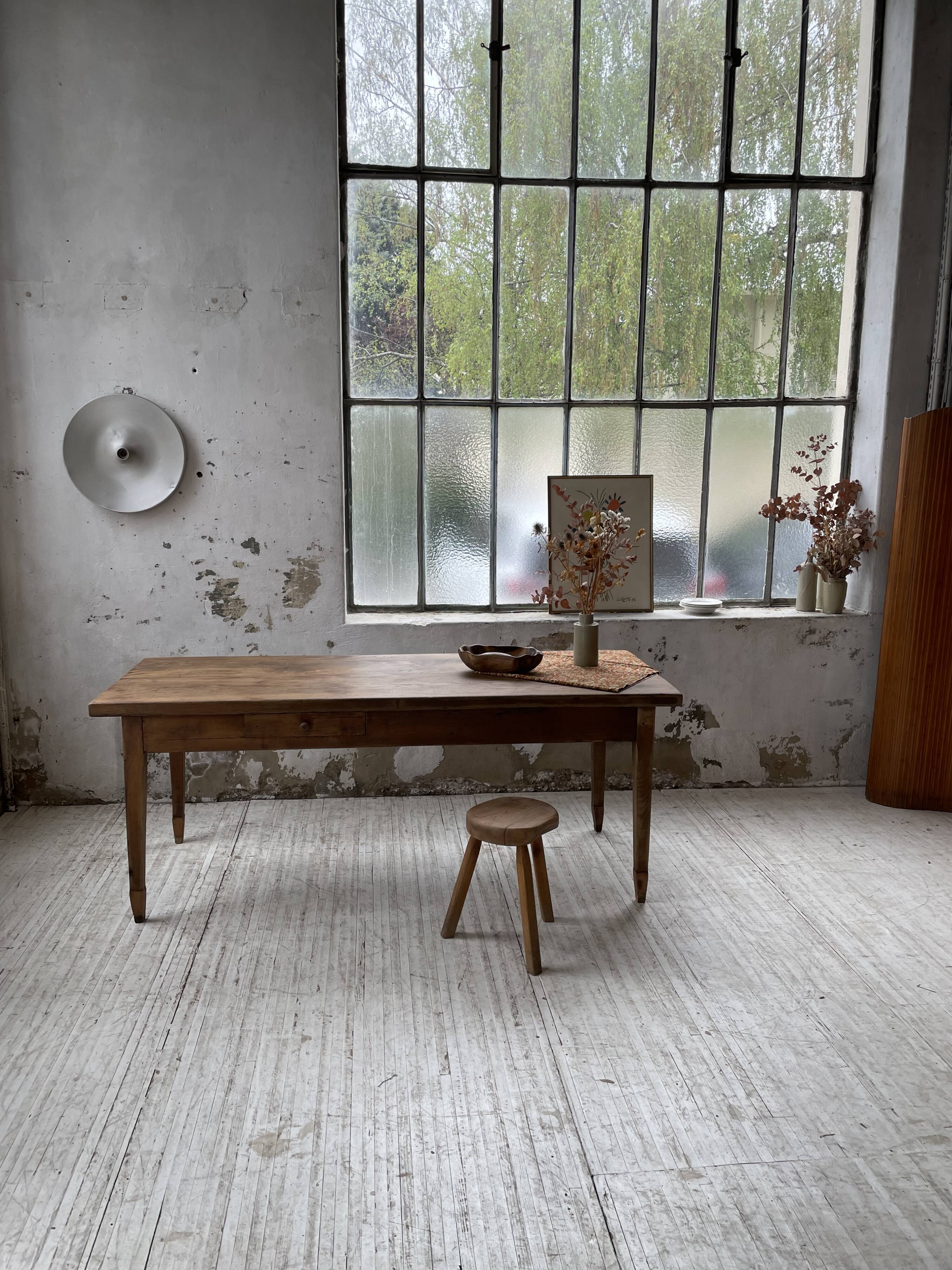 Farmhouse table in oak and walnut 2m