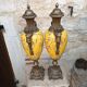 Paire de grands vases couverts - 60cm - faïence jaune