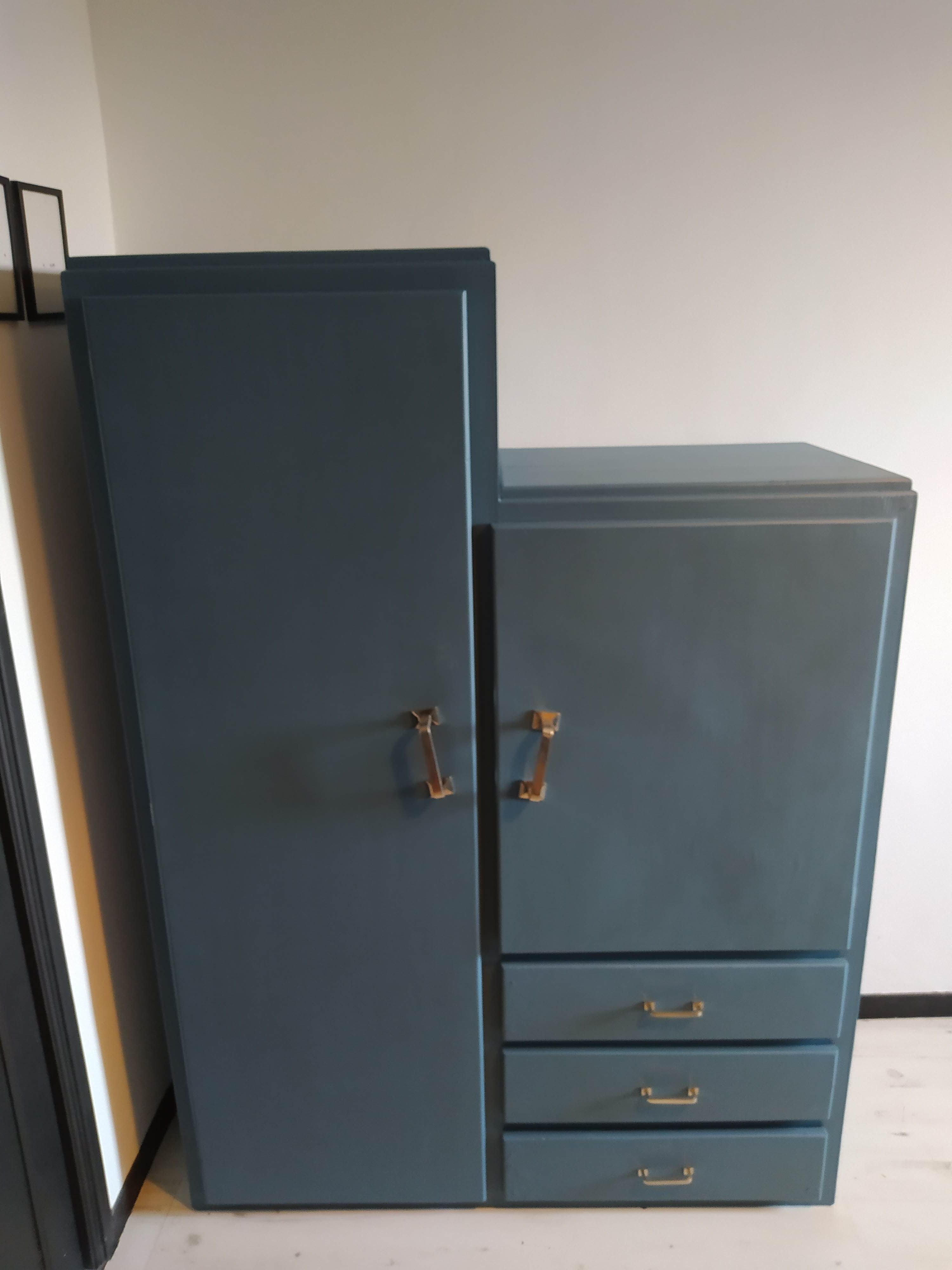 Vintage blue asymmetrical cabinet