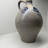 Stoneware salt jug