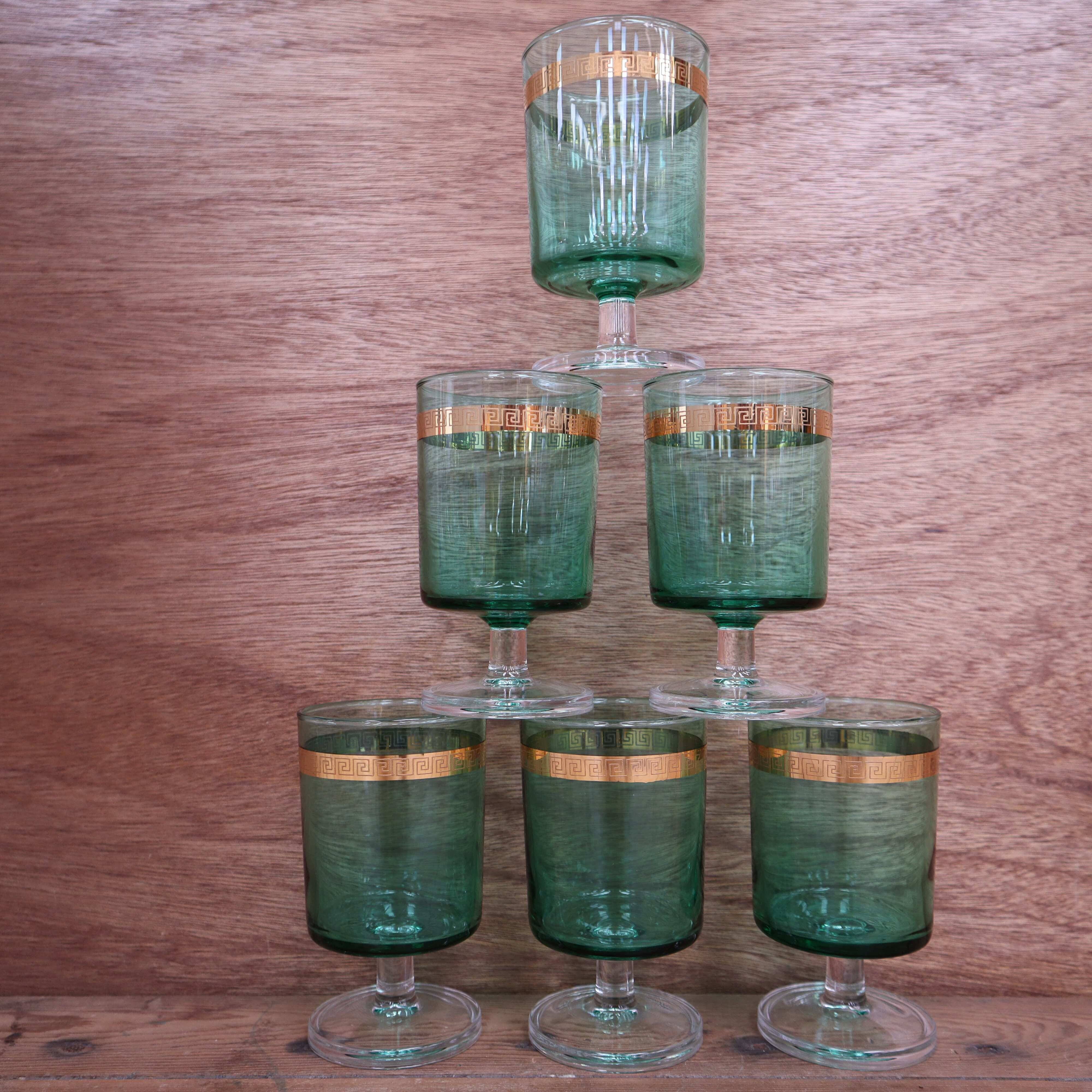 6 emerald green stemmed water glasses with gold rim Luminarc