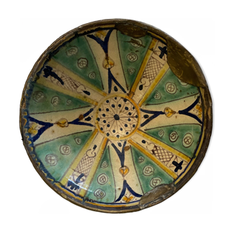 Flat Mokhfia Fez Morocco XVIII earthenware polychrome ethnic restoration XVIII XIX