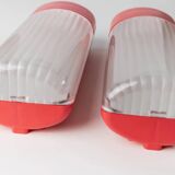 Set of 2 Vintage Wall Lamps Cometa 430 by Disano Italy, 1980s, Red Plastic with Translucent Diffuser Original Packaging