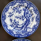 8 dessert plates with Japanese cherry blossom design