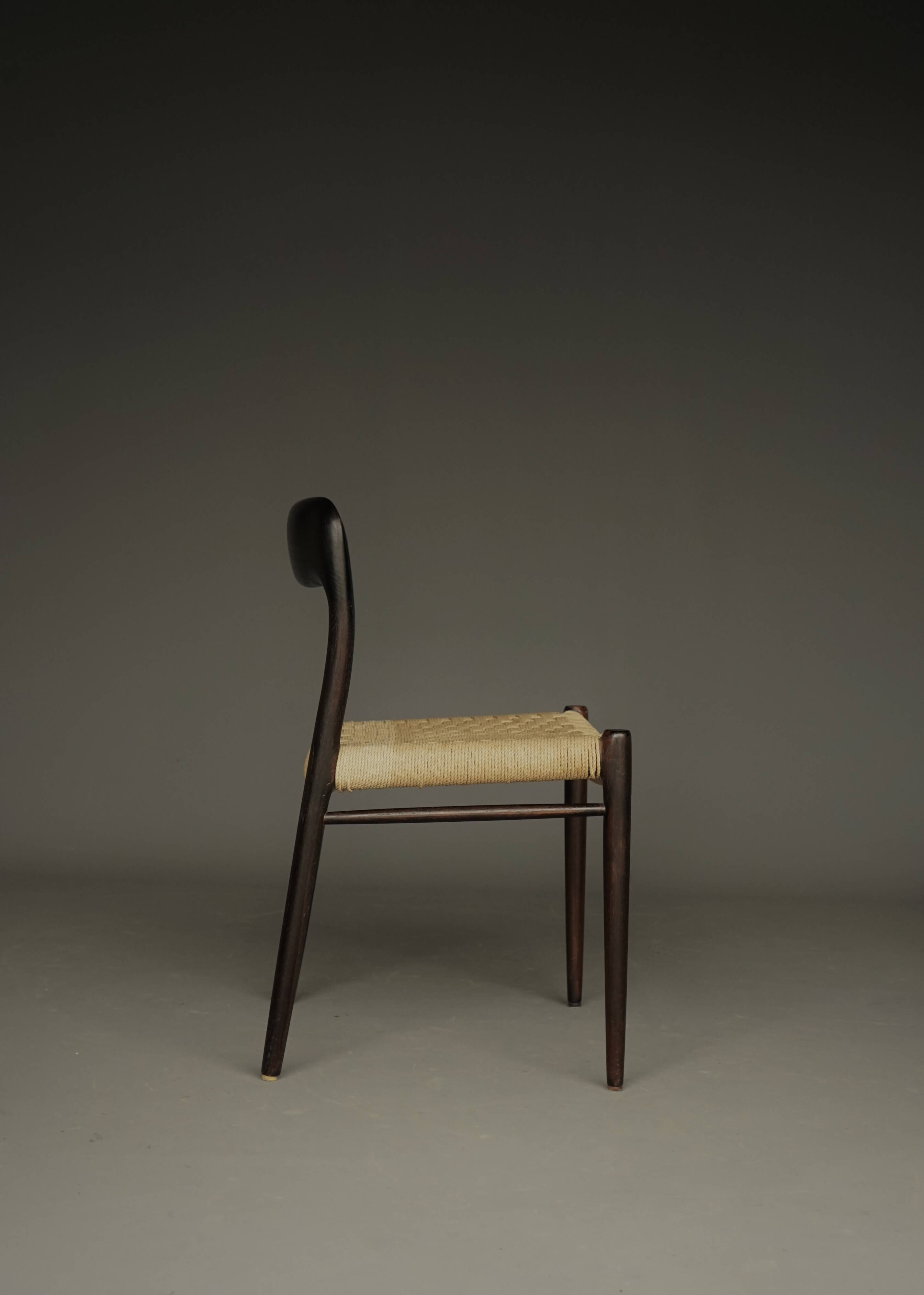 Chaises Model 75 par Niels Otto Møller pour J.L. Moller, années 1960, ensemble de 6