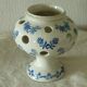 Vase pot a crocus en terre d'acier saint uze drome france