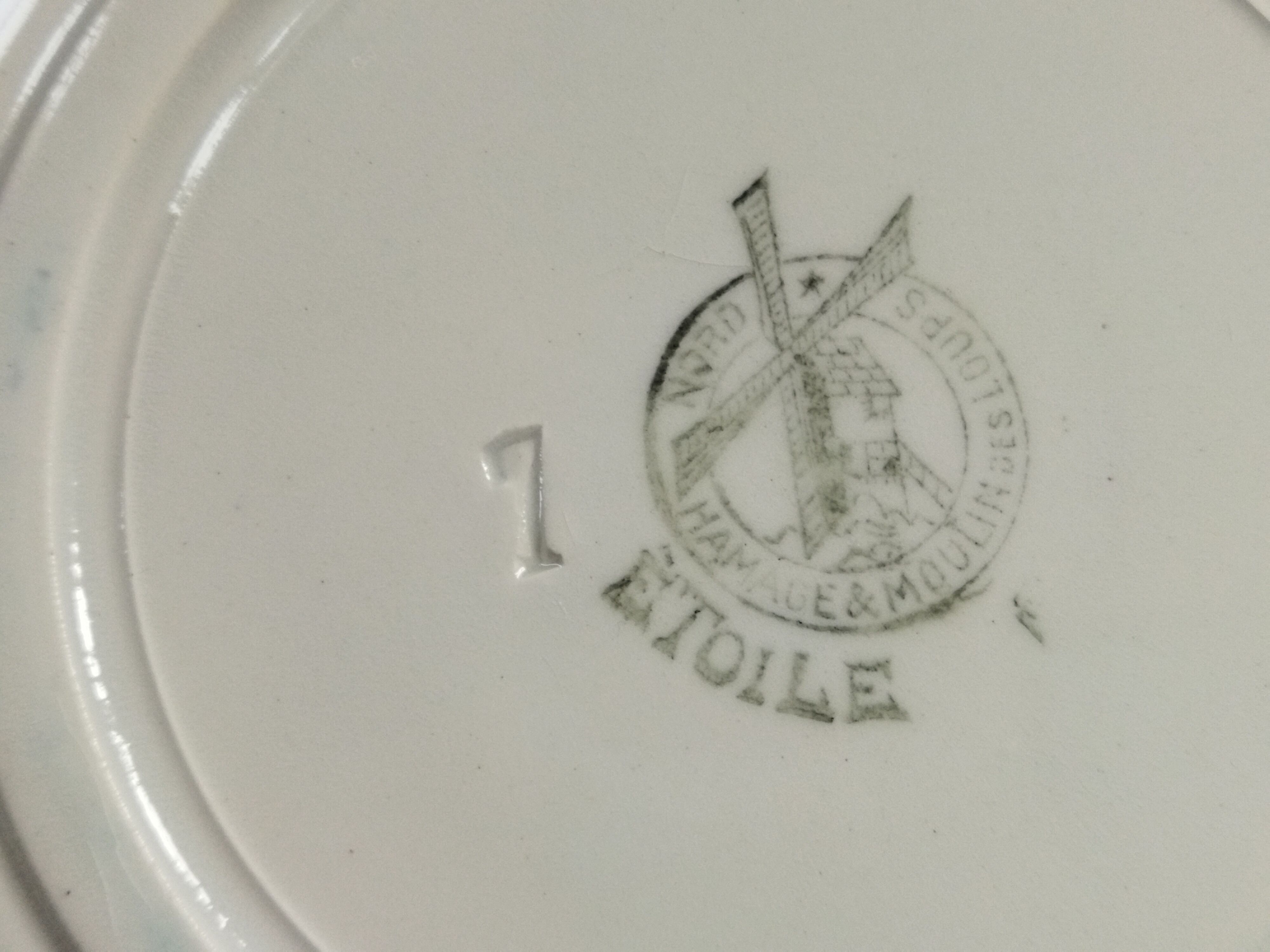 9 dessert plates Hamage & Moulin des Loups, Etoile bleu model