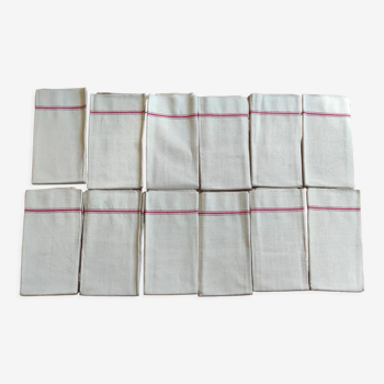 Set of 12 hand towels