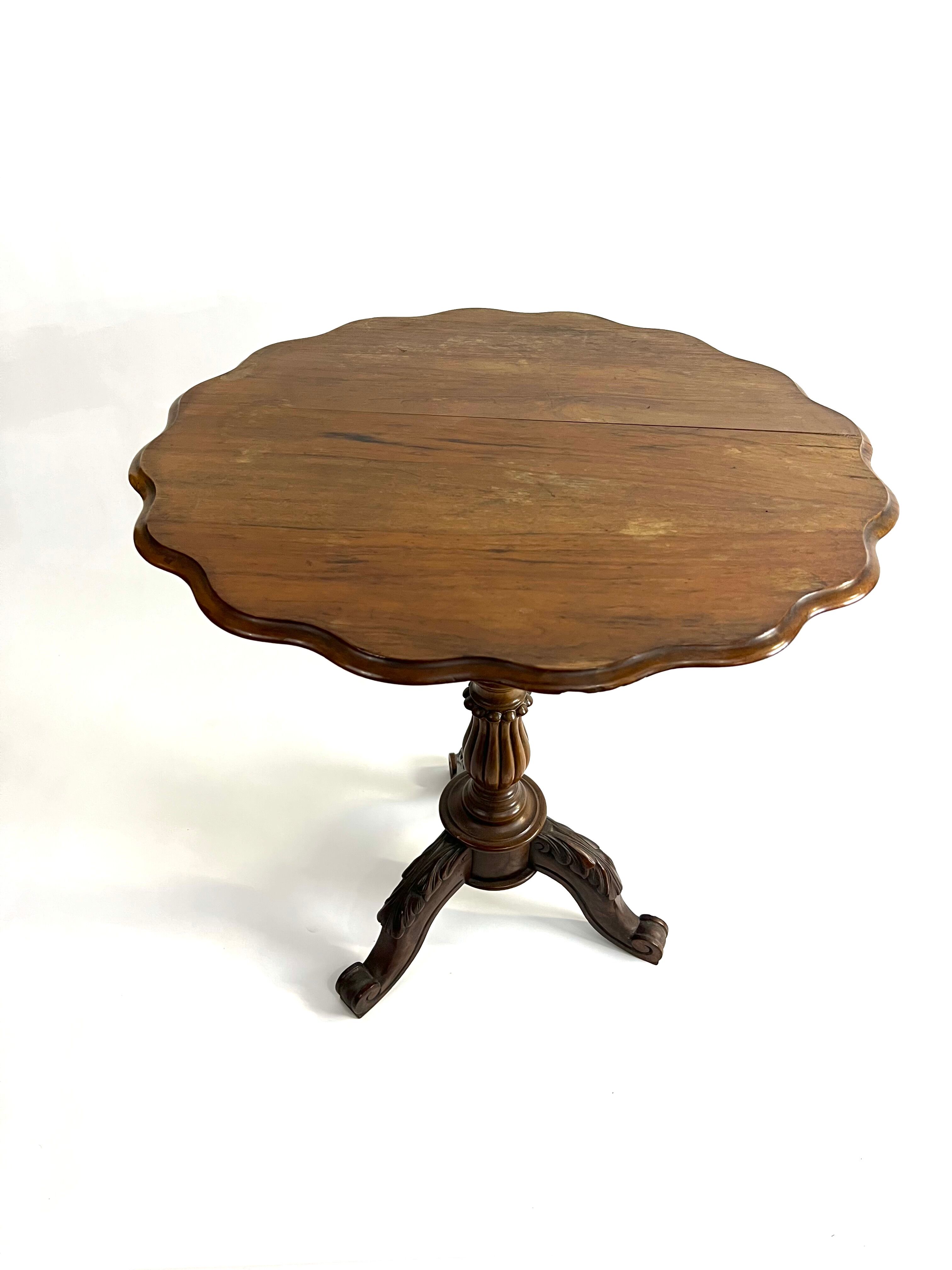 Folding swivel pedestal table side table