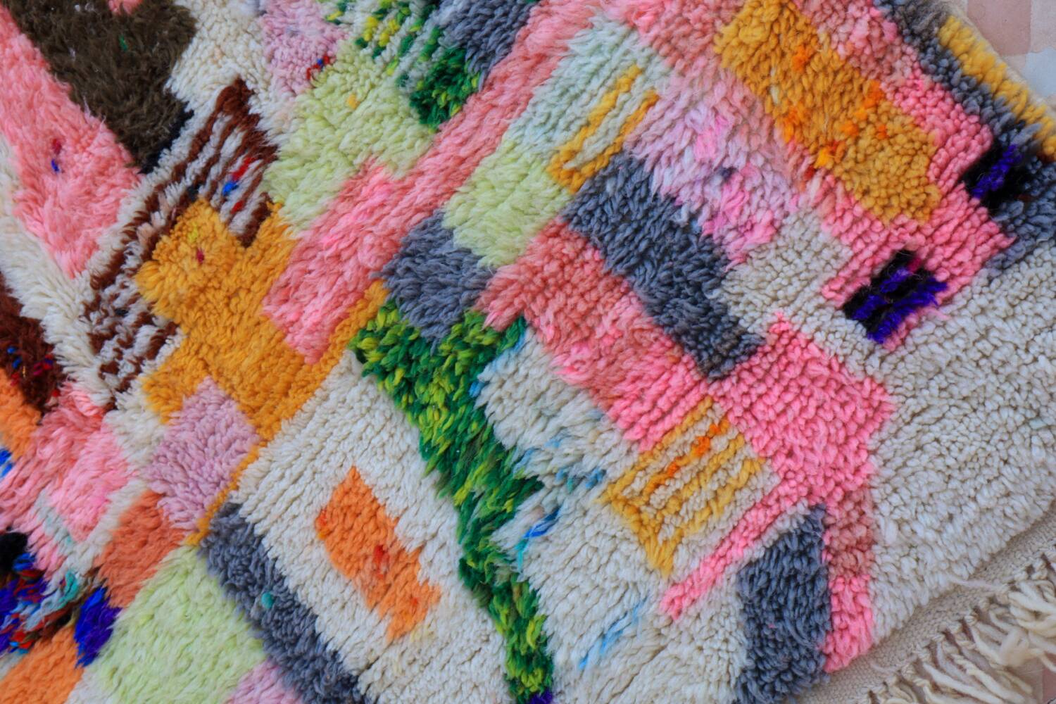 Modern multicolor boujad berber moroccan rug