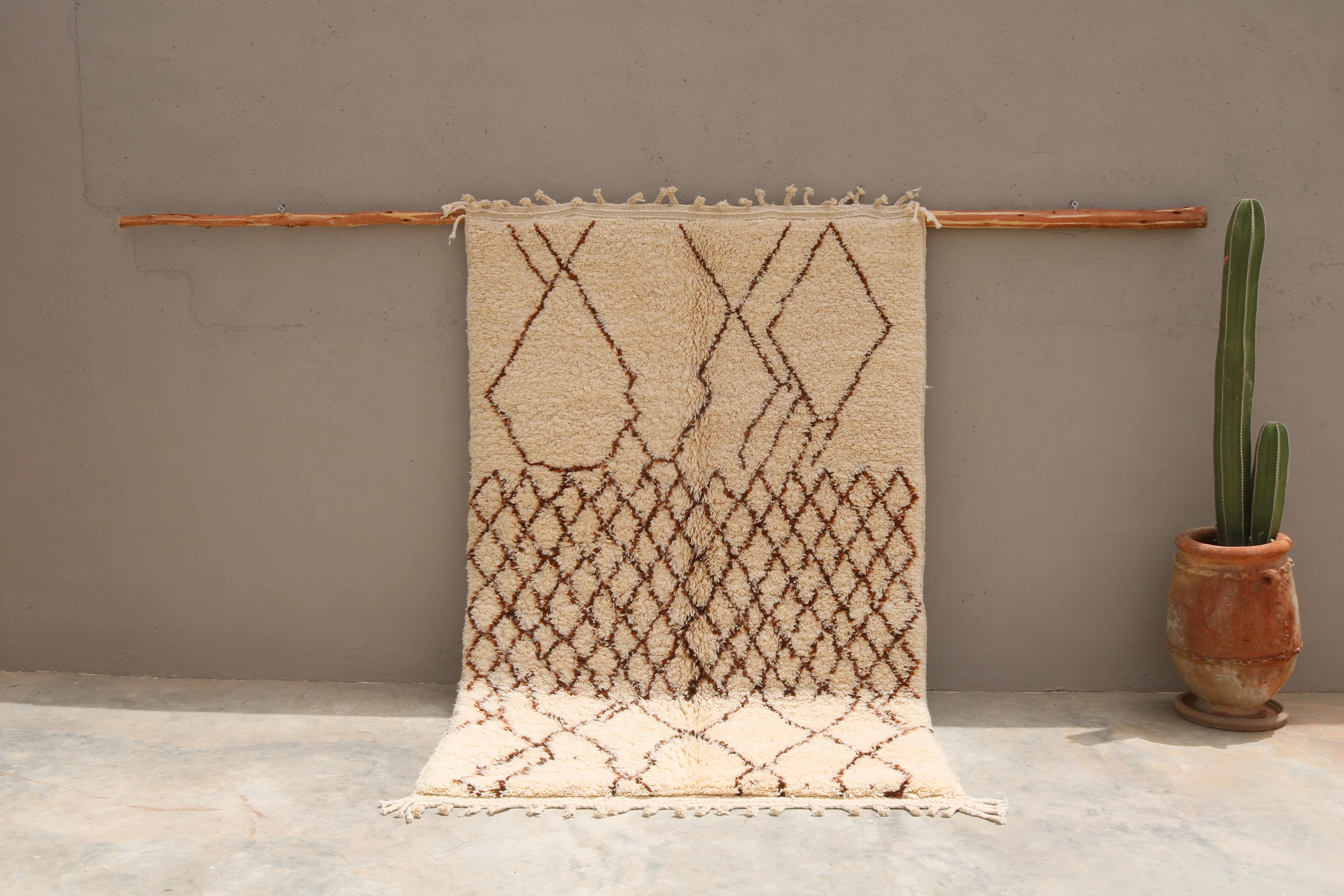 Tapis Beni Ouarain, 255 x 160 cm - AZ850
