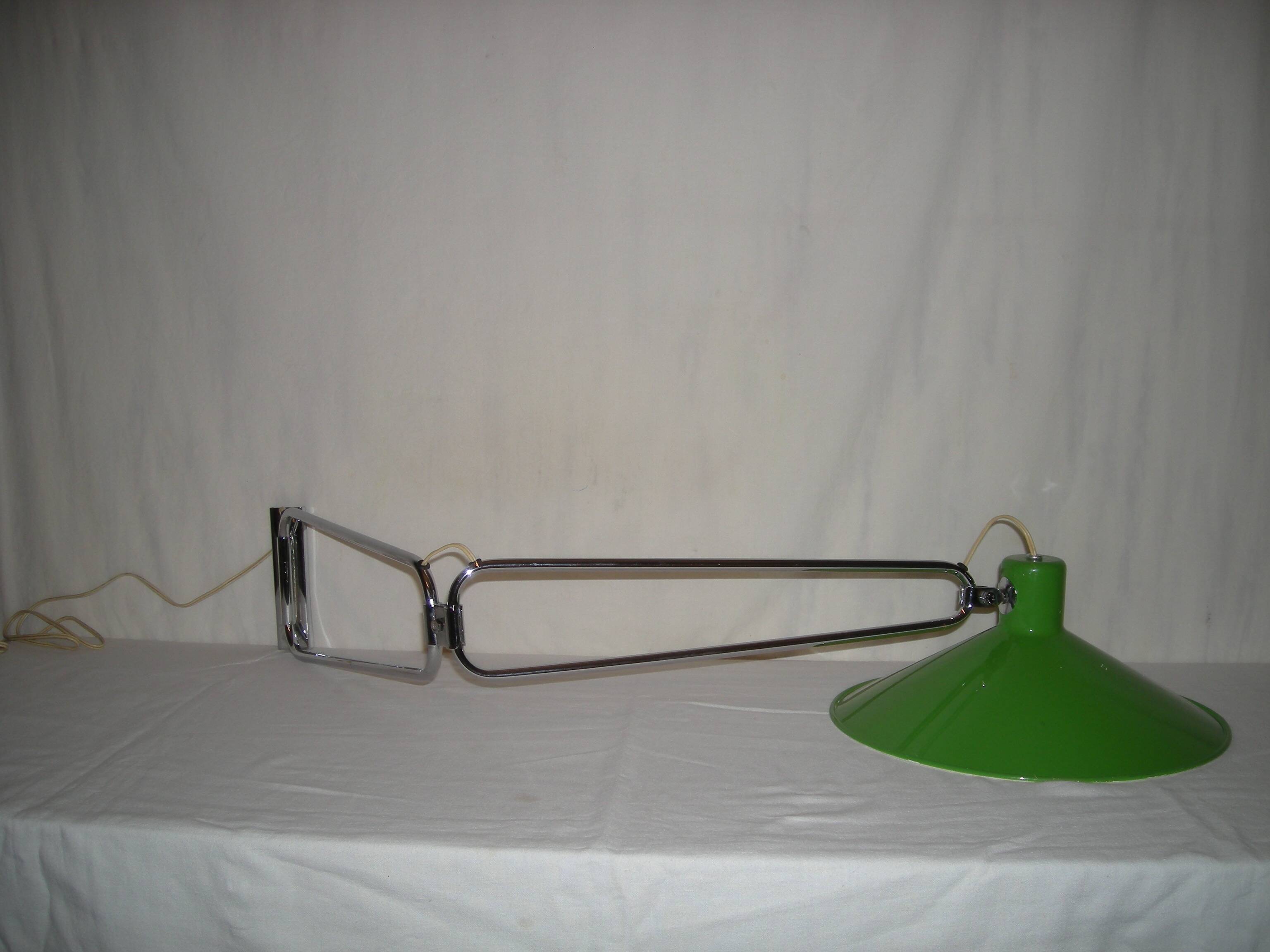 Articulated arm wall lamp from the 60s