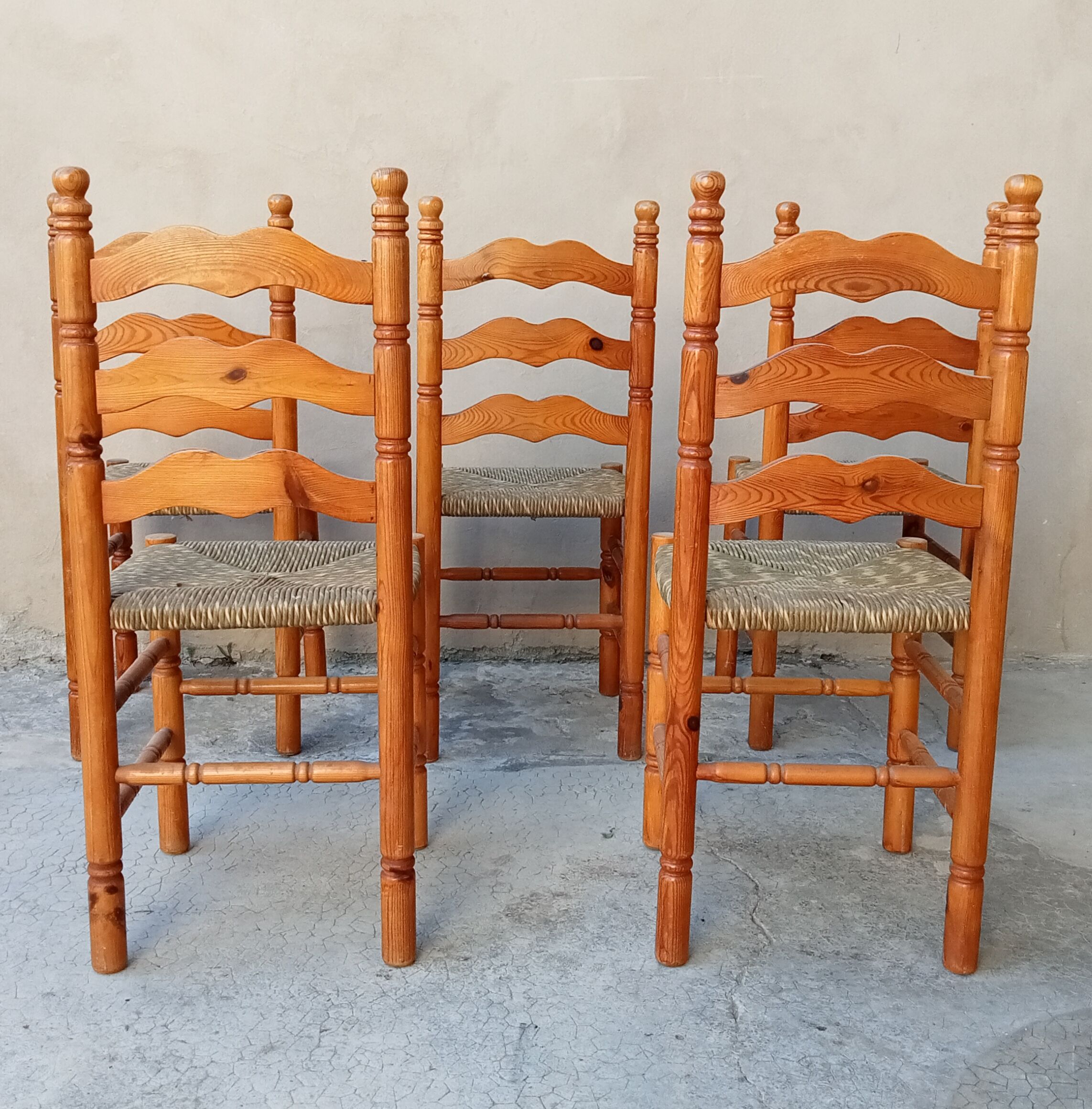 Lot de 5 chaises paillées vintage style espagnol