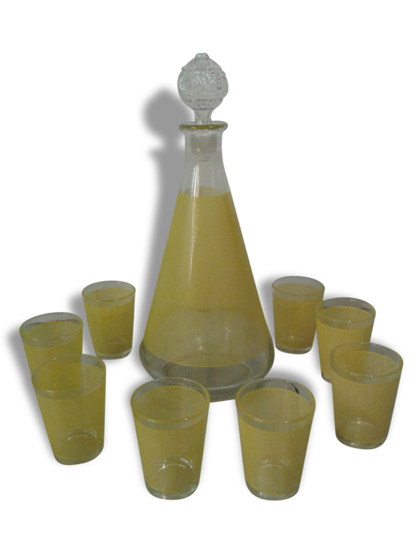 Carafe à liqueur et ses 8 petits verres